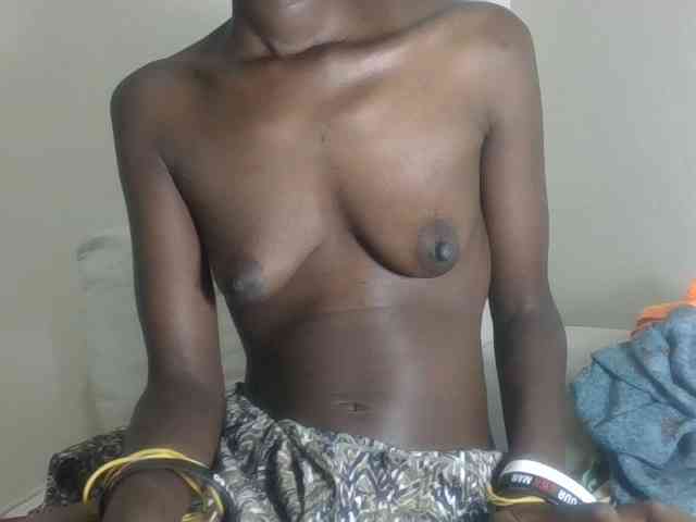 Sexyreina webcam
