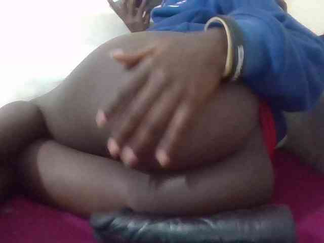 Sexyreina webcam
