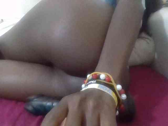 Sexyreina webcam