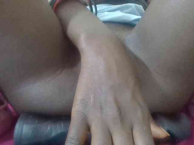Sexyreina webcam