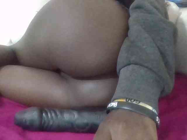 Sexyreina webcam