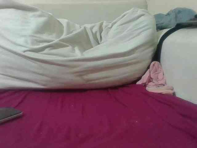 Sexyreina webcam