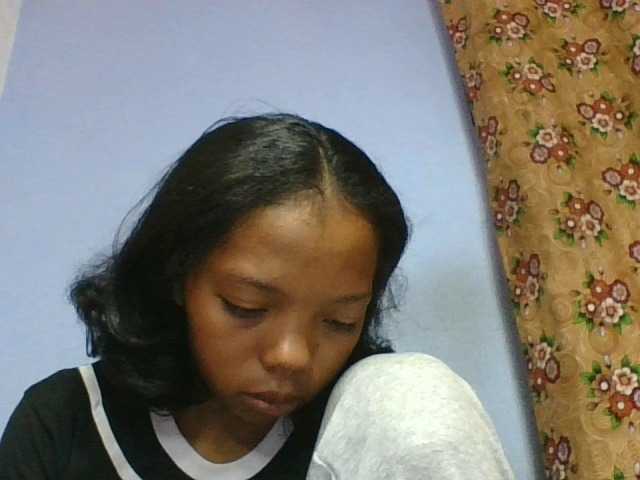 rosah1a live cam on BongaCams