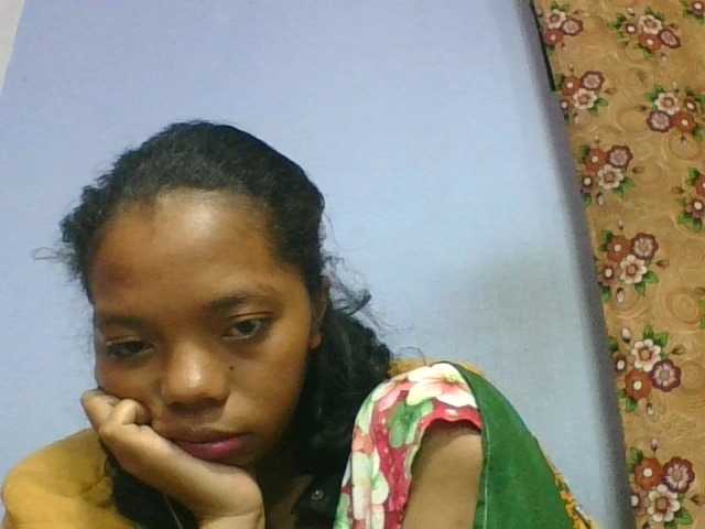rosah1a live cam on BongaCams