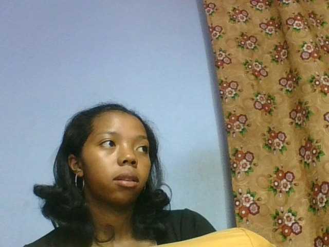 rosah1a live cam on BongaCams