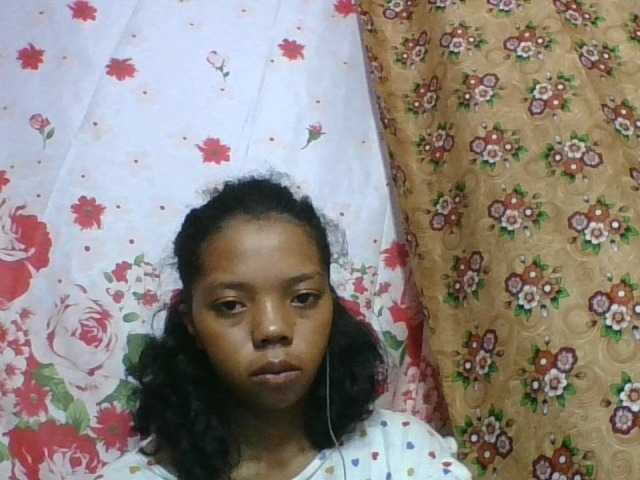 rosah1a live cam on BongaCams