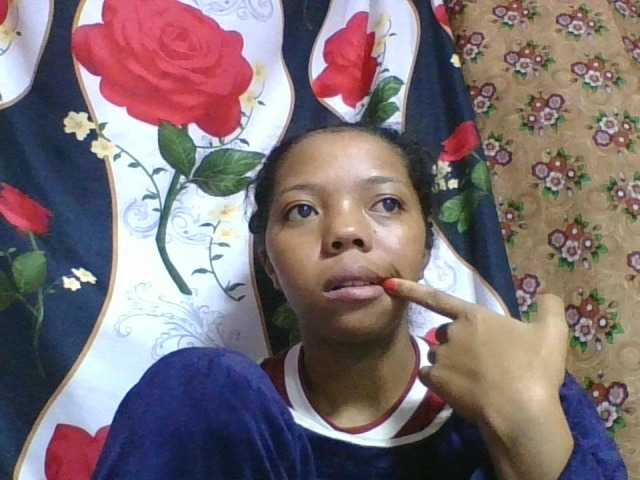 rosah1a live cam on BongaCams