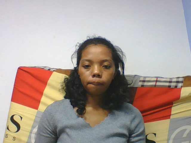 rosah1a live cam on BongaCams