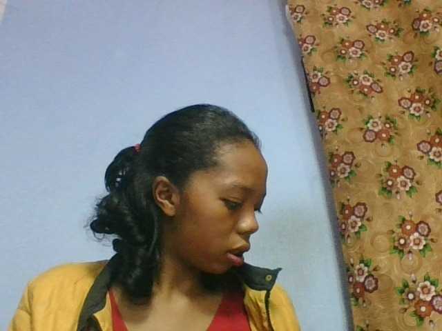 rosah1a live cam on BongaCams