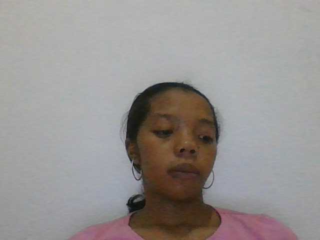 rosah1a live cam on BongaCams