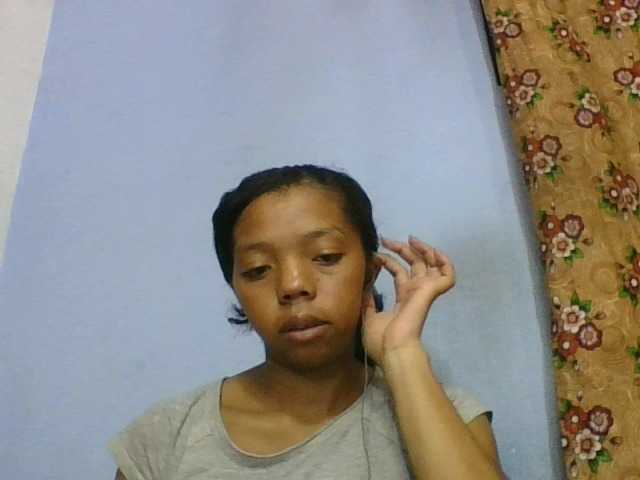 rosah1a live cam on BongaCams