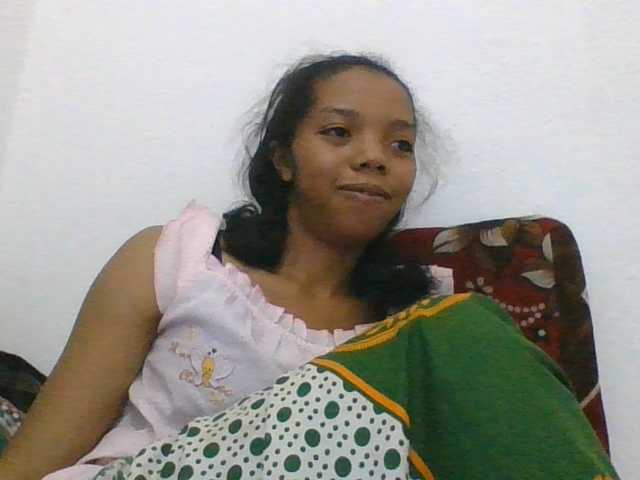 rosah1a live cam on BongaCams