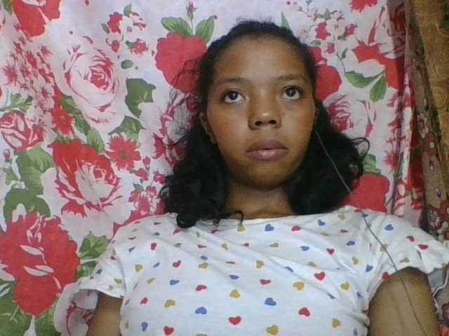 rosah1a live cam on BongaCams