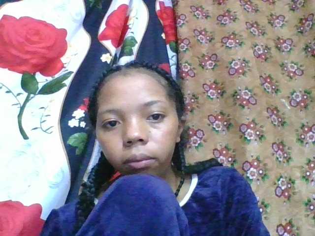 rosah1a live cam on BongaCams
