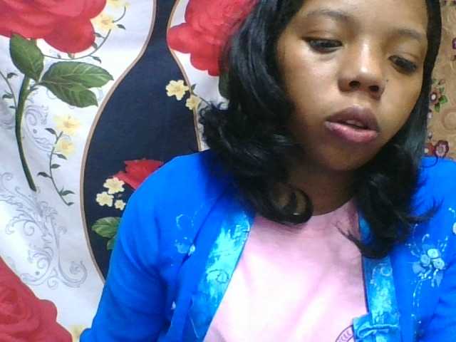 rosah1a live cam on BongaCams