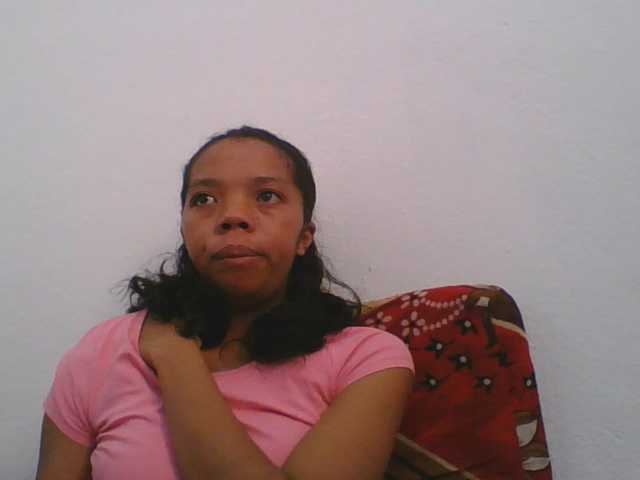 rosah1a live cam on BongaCams