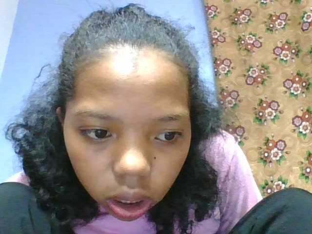 rosah1a live cam on BongaCams