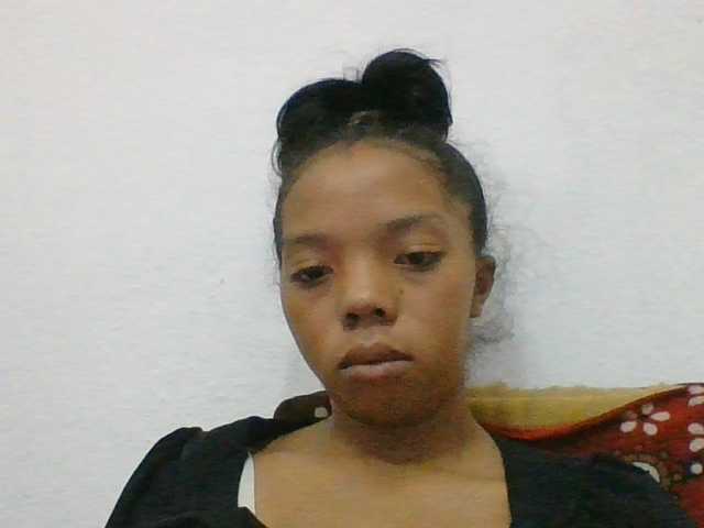 rosah1a live cam on BongaCams