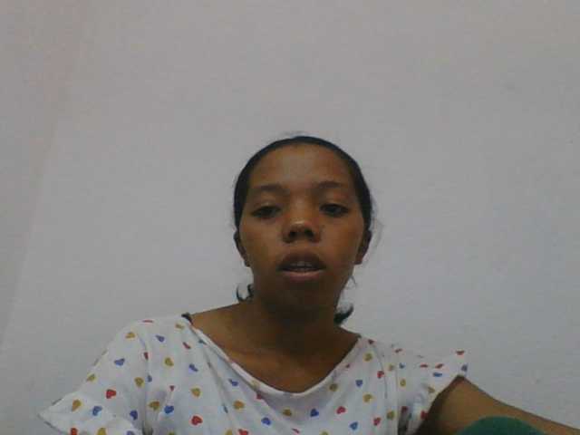 rosah1a, en directo ahora en BongaCams