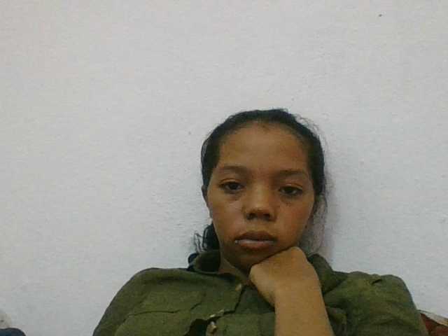 rosah1a live cam on BongaCams