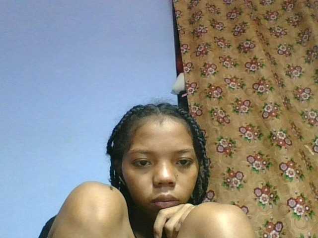 rosah1a live cam on BongaCams