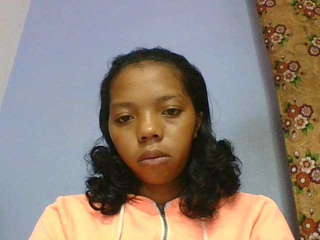 rosah1a live cam on BongaCams