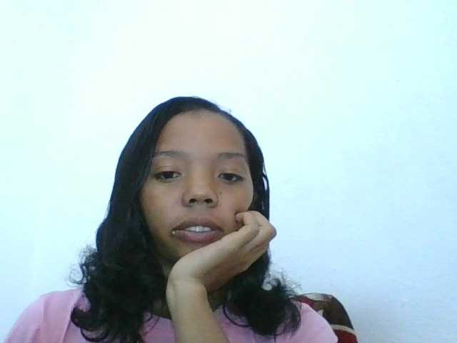 rosah1a live cam on BongaCams