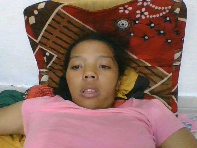 rosah1a live cam on BongaCams