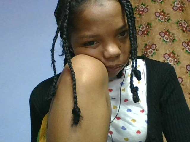 rosah1a live cam on BongaCams