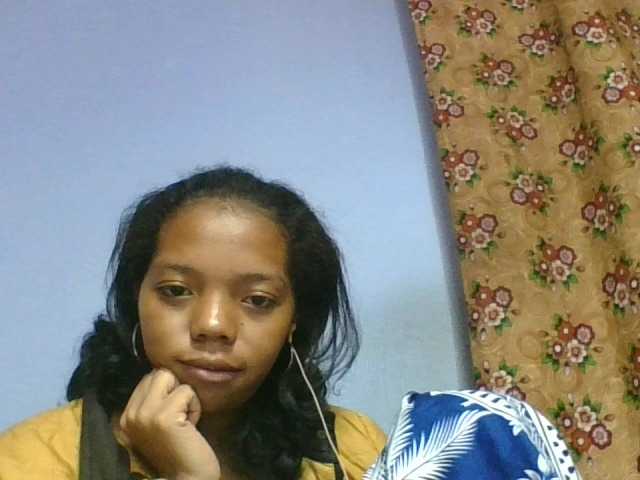rosah1a live cam on BongaCams