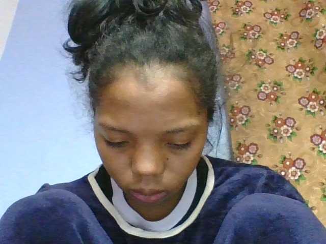 rosah1a live cam on BongaCams