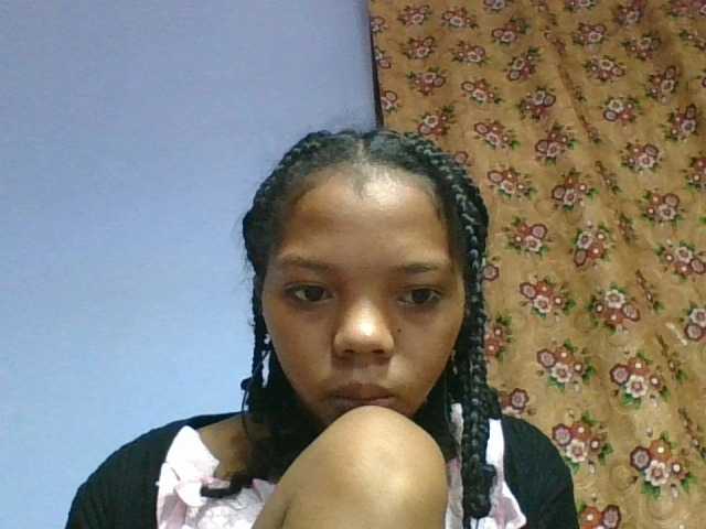 rosah1a live cam on BongaCams