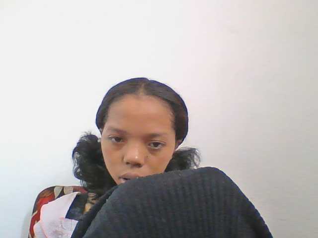 rosah1a live cam on BongaCams