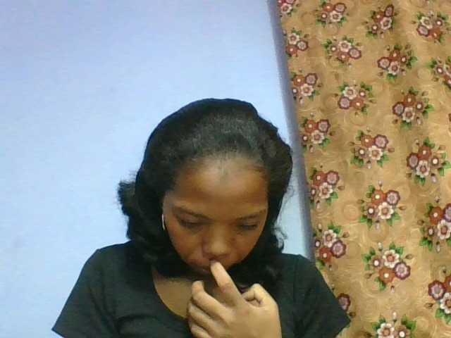 rosah1a live cam on BongaCams