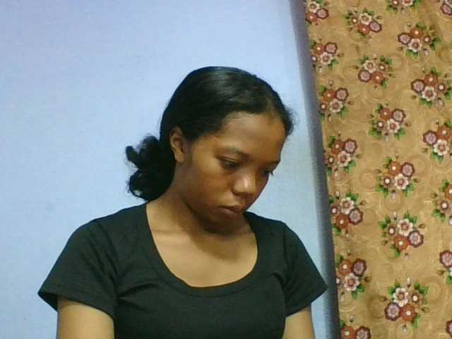 rosah1a live cam on BongaCams