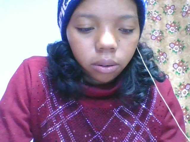 rosah1a webcam bongacams model stream image