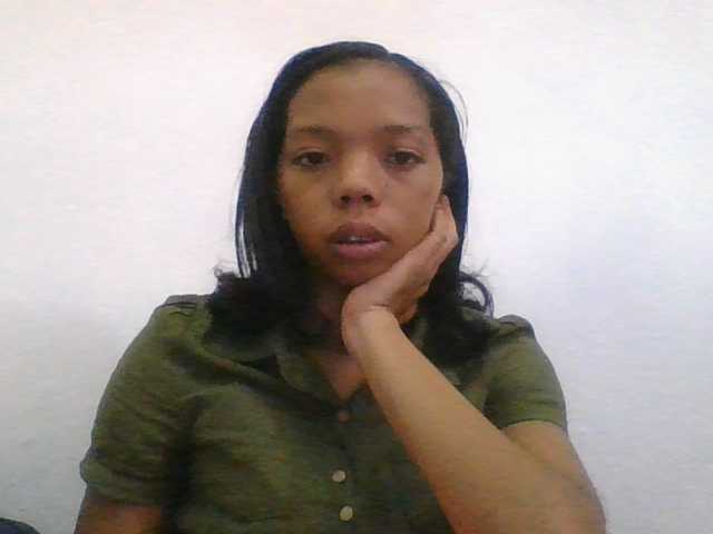 rosah1a live cam on BongaCams