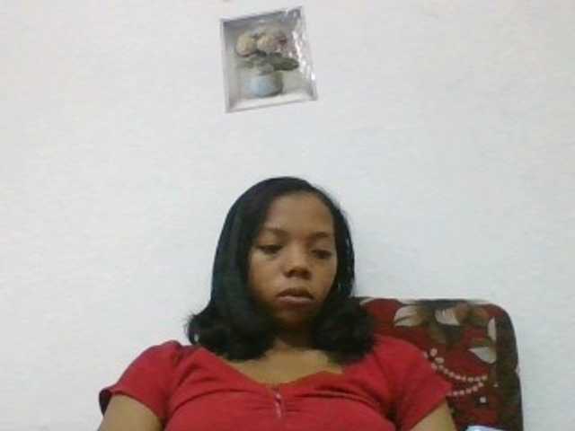 rosah1a live cam on BongaCams