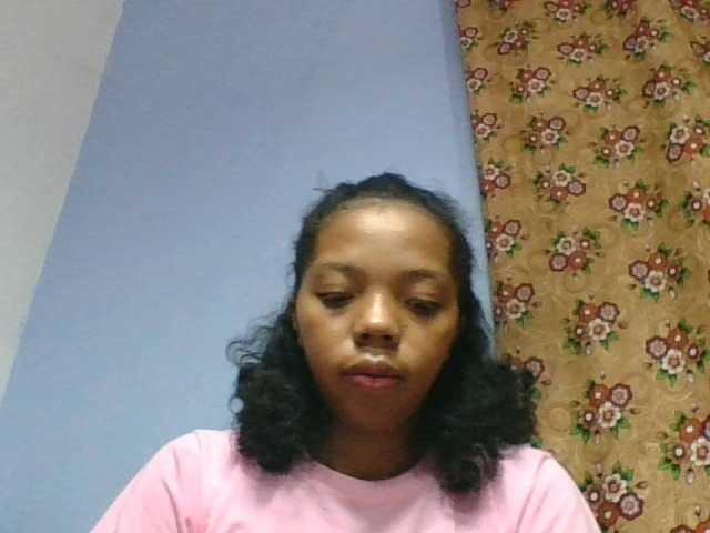 rosah1a live cam on BongaCams