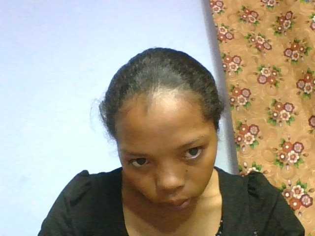 rosah1a live cam on BongaCams