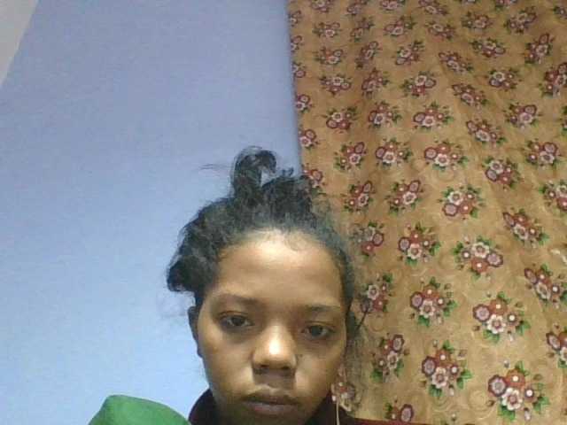 rosah1a live cam on BongaCams