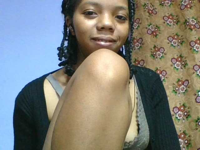 rosah1a live cam on BongaCams
