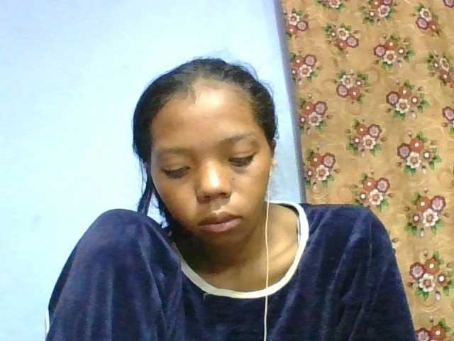 rosah1a live cam on BongaCams