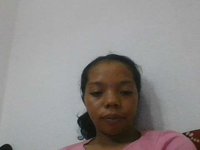 rosah1a live cam on BongaCams
