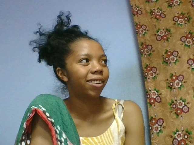 rosah1a live cam on BongaCams