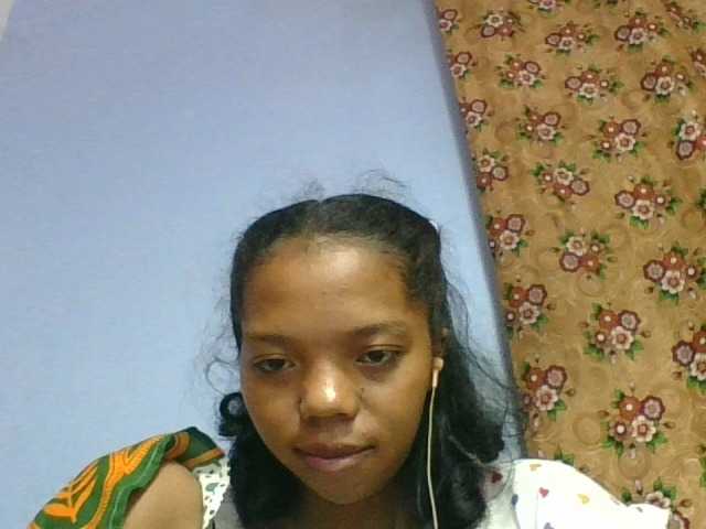 rosah1a live cam on BongaCams