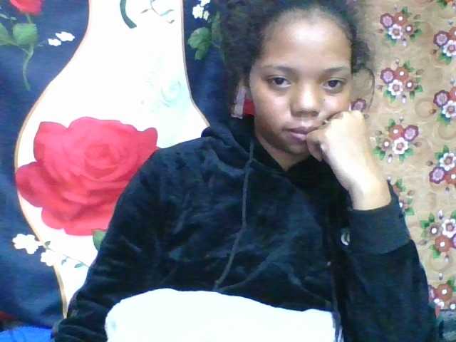 rosah1a live cam on BongaCams