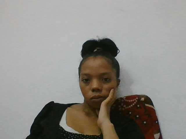 rosah1a live cam on BongaCams