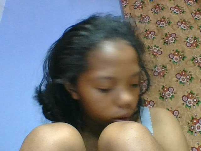 rosah1a live cam on BongaCams