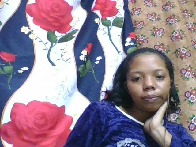 rosah1a live cam on BongaCams
